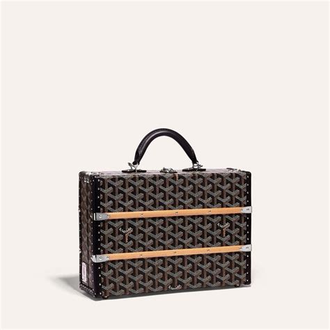 goyard trunk betty boop|maison Goyard trunk bag.